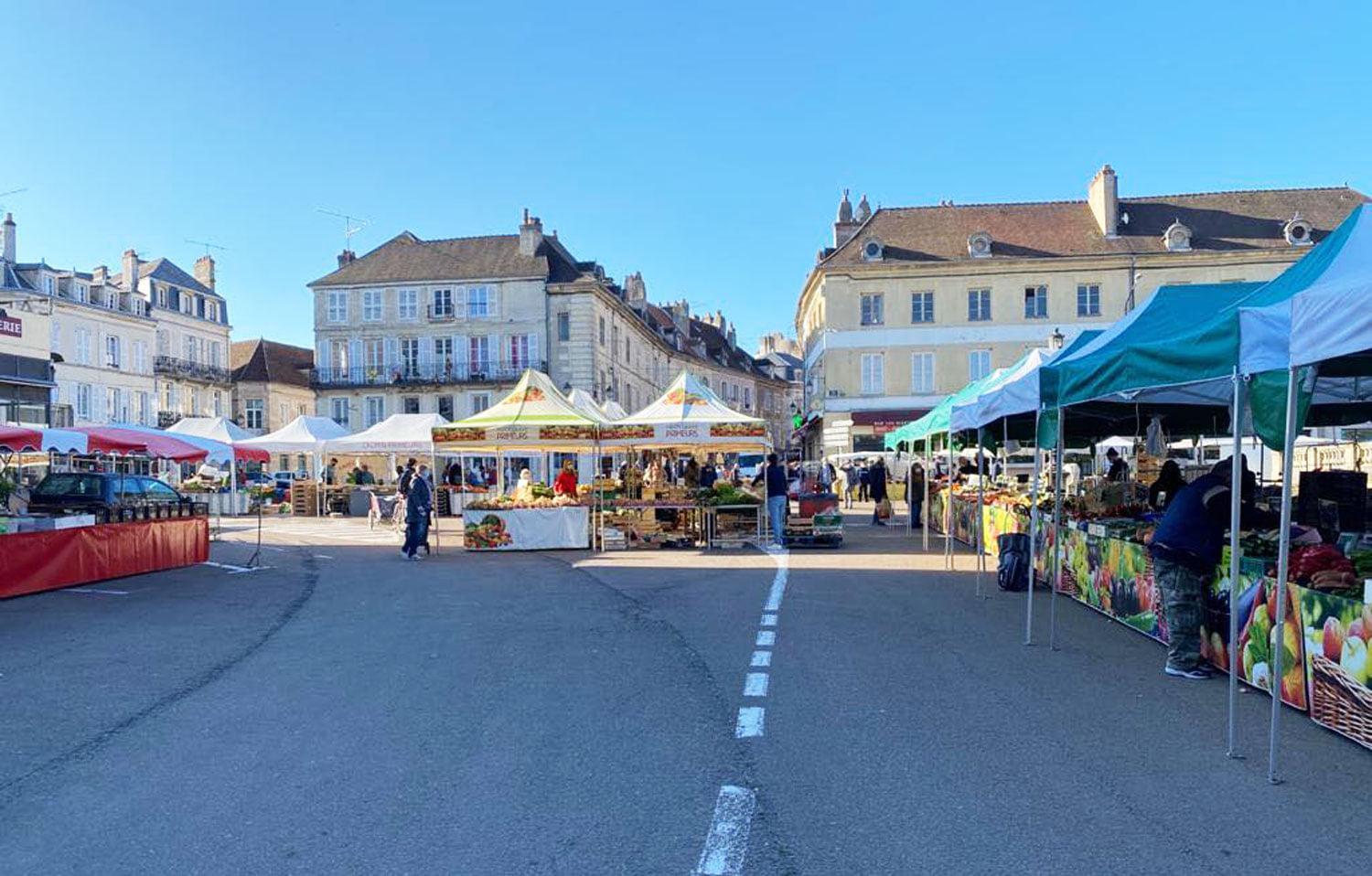 Terre De Bourgogne - Appartement Au Centre Ville D'Avallon Luaran gambar